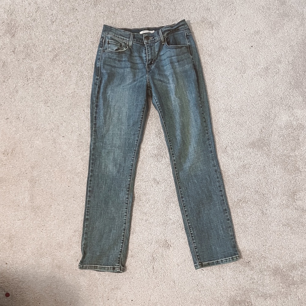 Levi’s 505 straight leg mom jeans